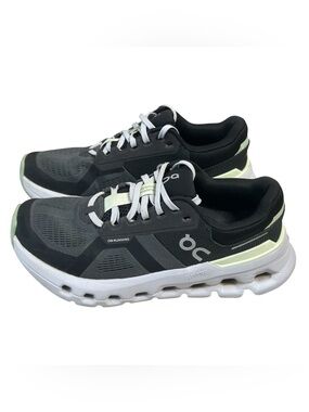 On Cloud Cloudrunner 2 shadow lime colors size 6 women’s